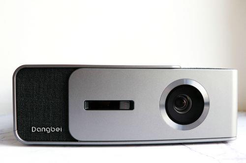 高怎么办？两种方法教你免受延迟困扰pg电子中文模拟器投影仪投屏延迟